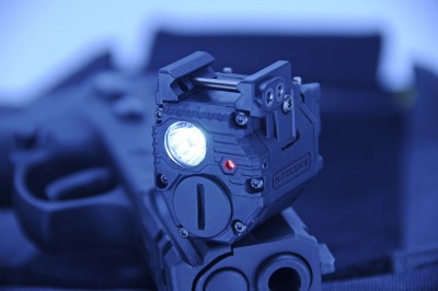 Nitecore_NPL10_Tactical_Pistol_flashlight_6.JPG