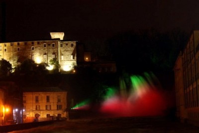 La Cascata Tricolore 1.jpg