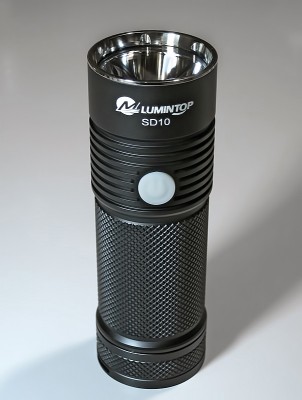 Lumintop_SD10_2.JPG