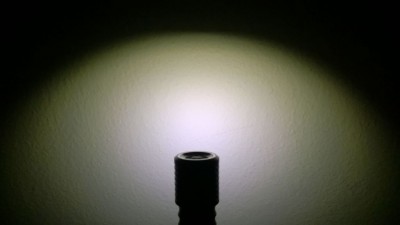 Zebralight H502w L2 beamshot2.jpg (34.87 KiB) Visto 1939 volte Zebralight H502w L2 beamshot2.jpg
